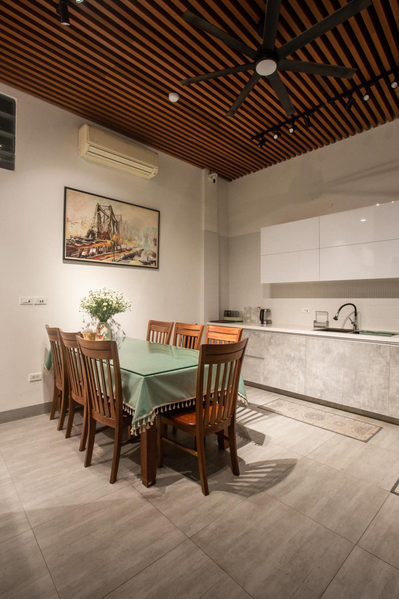 Lanha Hotel - Homestay Hanoi Buitenkant foto
